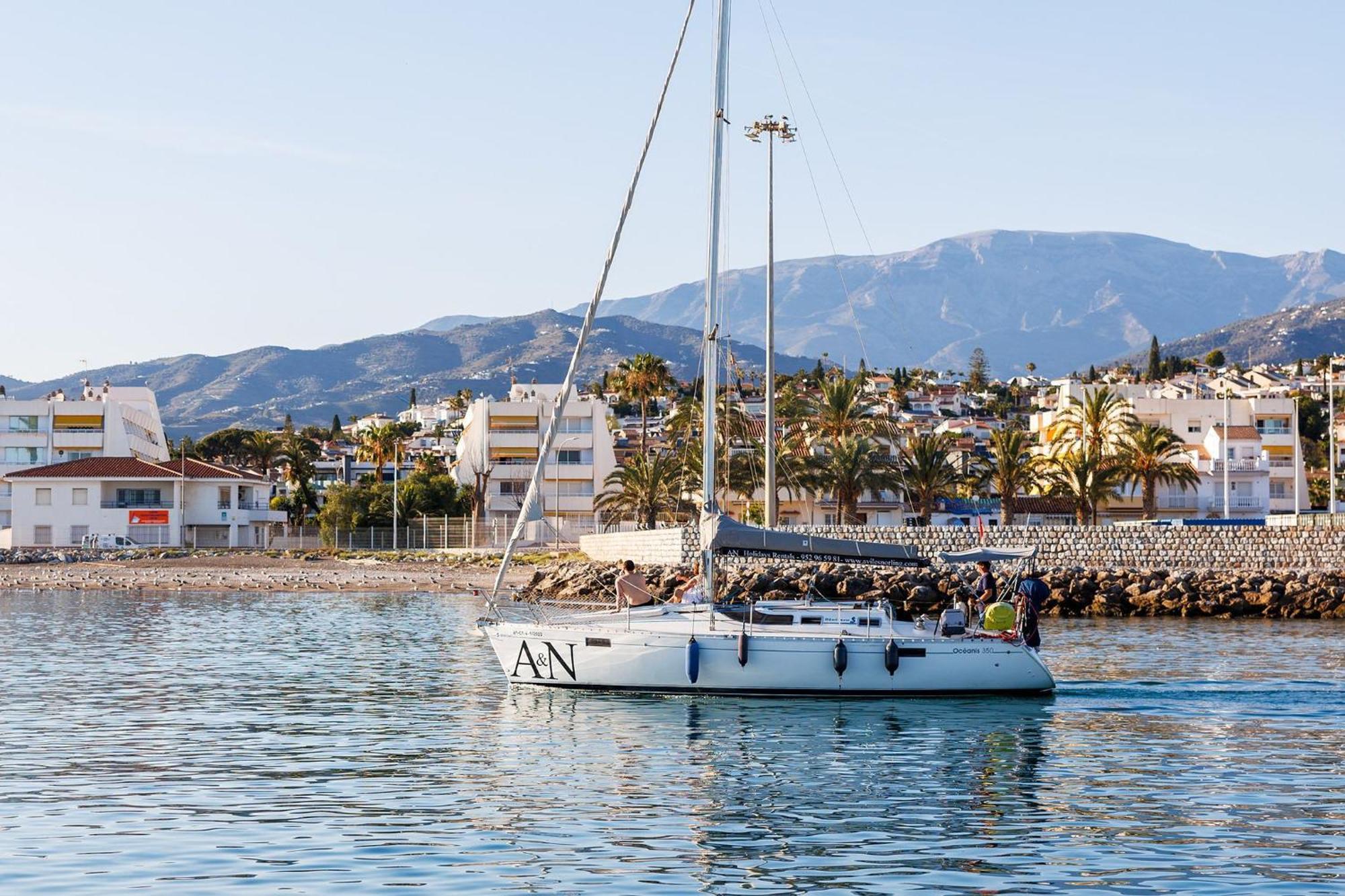 A&N Seaport 2A Leilighet Caleta De Velez Eksteriør bilde